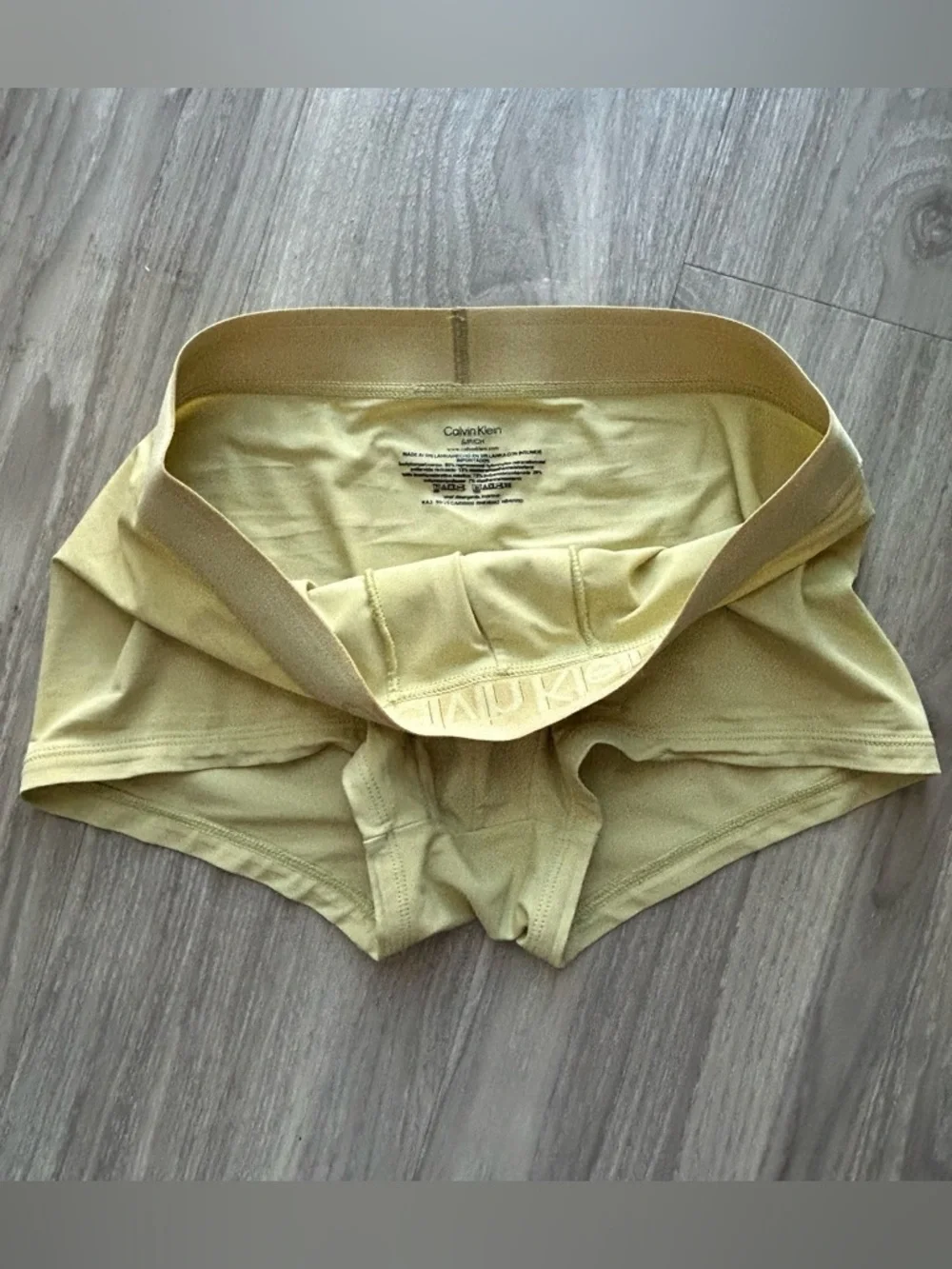 Calvin Klein | Tonal Logo Trunk in Classic Yellow Spring (Small)